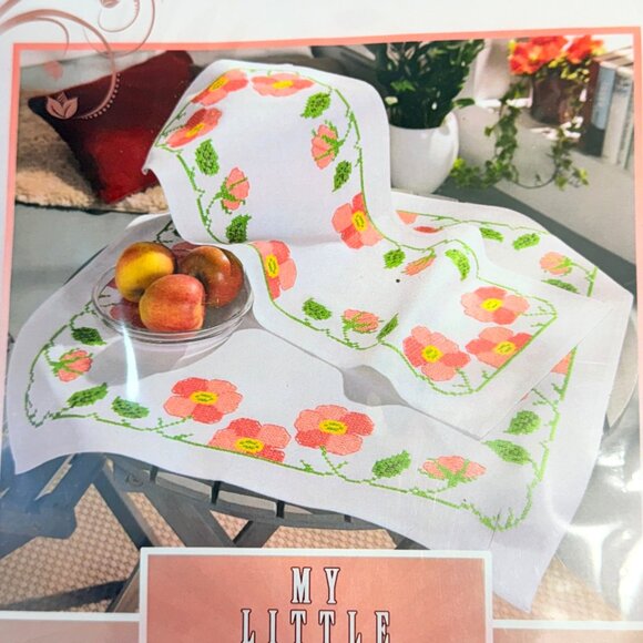 Duftin My Little Vintage Pre-Stamped Table Topper Cross Stitch Kit - New/Sealed - Picture 3 of 4